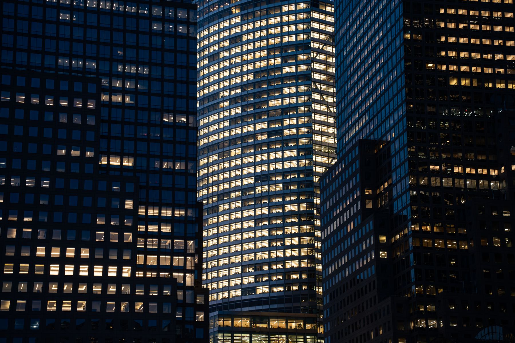 MERIDIAN and the lit quarter after dark